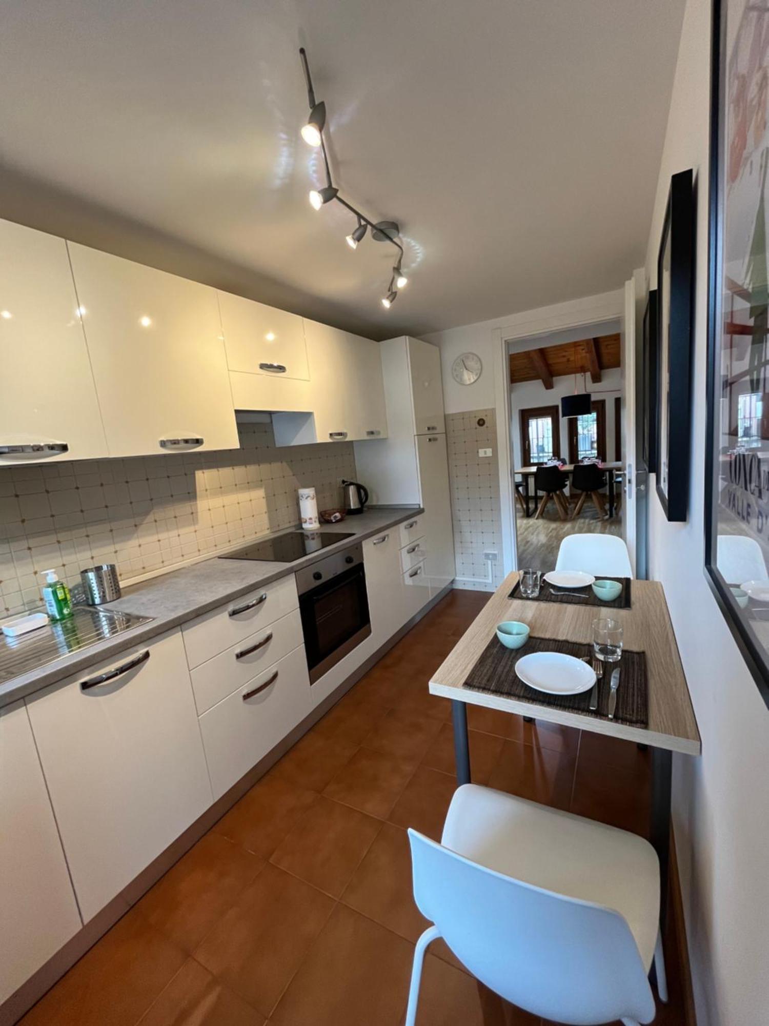 Maison De Trotte Aosta Bagian luar foto