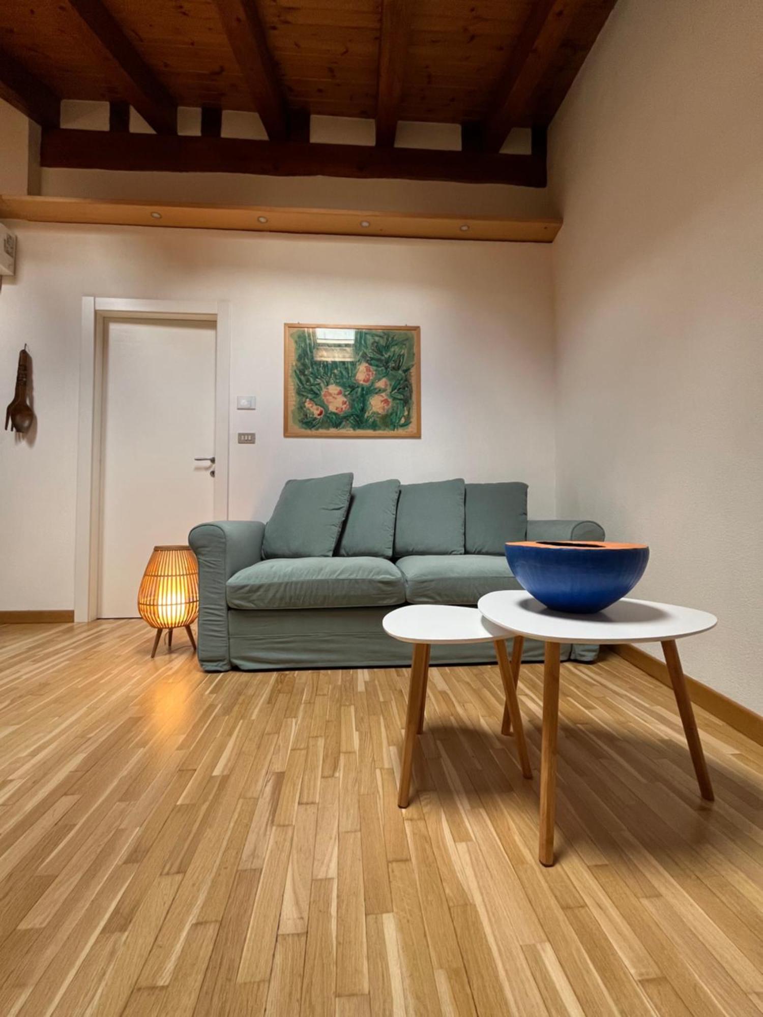 Maison De Trotte Aosta Bagian luar foto