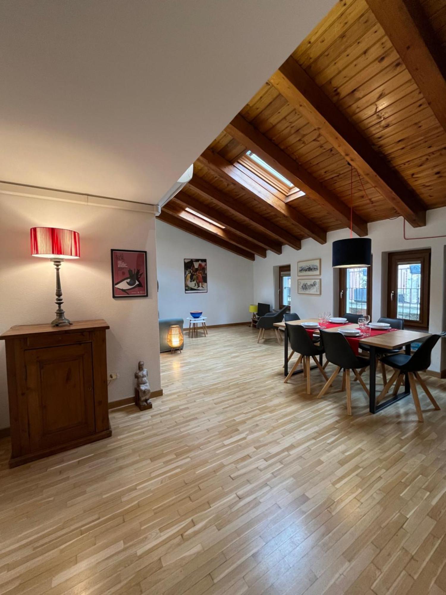 Maison De Trotte Aosta Bagian luar foto