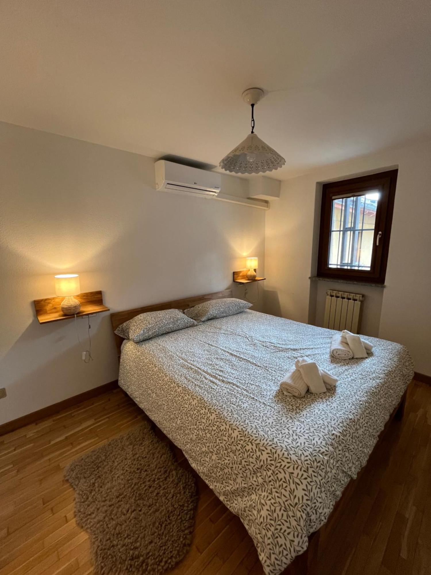 Maison De Trotte Aosta Bagian luar foto